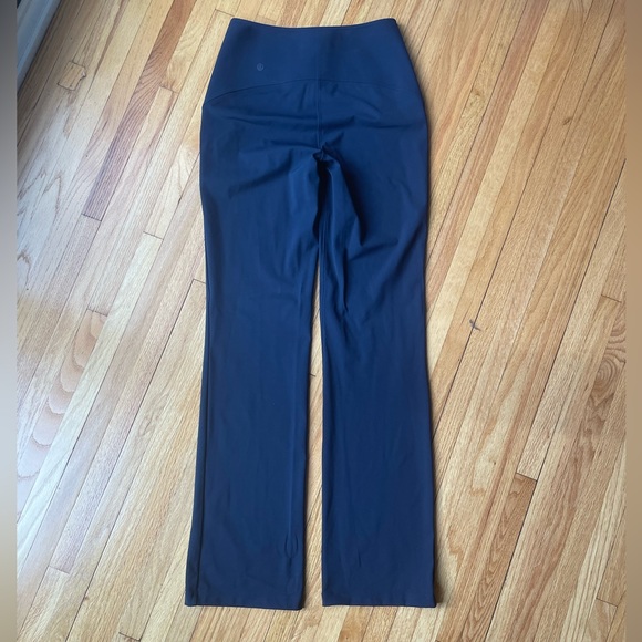 Lululemon smooth fit pull on high rise pants in true navy - Picture 6 of 8